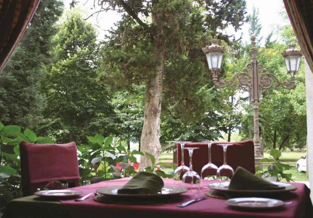Los mejores precios en Hotel Balneario Parque de Alceda. Disfrúta con nuestra oferta en Cantabria